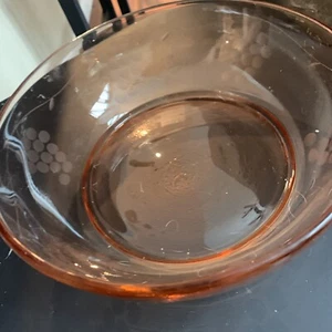 Pink Princess House Crystal Heritage Pattern Etched Chip and Dip Bowl - Picture 1 of 5