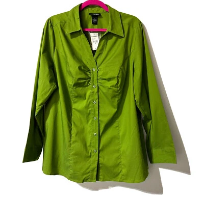 Lane Bryant Button Front Shirt Women’s Size 18 Long Sleeve Green NWT - Image 1 of 4