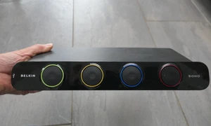 Switch Belkin SOHO KVM 4 ports DVI,USB2 et Audio - Photo 1/9