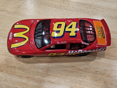 Bill Elliott 1998 McDONALD'S #94 FORD Taurus CAMPEONES DE CARRERAS 1:24th NASCAR Foto 1 de 4