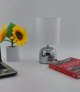 Stylish Touch Control Lamp in Silver Metal - Perfect for Table or Bedside - Picture 1 of 2
