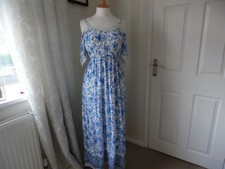 m&co petite maxi dresses