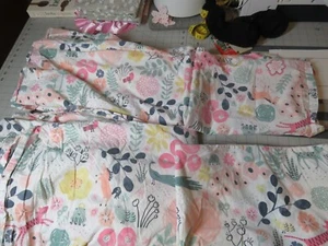 Pottery Barn Kids Sasha's Garden ONE Full Flat Sheet 2 Std Cases Cotton Vtg VGC - Picture 1 of 9