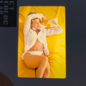 Vintage Nude 35mm Transparency Slide Pin-up Pretty Girl Model N9331 - Bild 1 von 1
