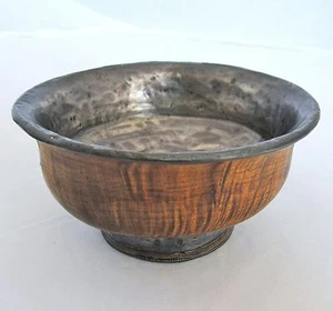 Rare 4.4" Antique Tibetan Jha Phor / Tsampa Wood Tea Bowl or Cup w/ Metal Liner - Picture 1 of 12