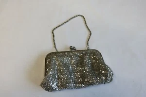 Ingra Pel Silver Sequin Vintage clutch with chain Beautiful Designer Accessory - Picture 1 of 6