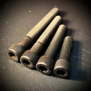 UNF 7/8" Socket Cap Screw High Tensile 12.9 Self Colour DIN912 - Picture 1 of 15
