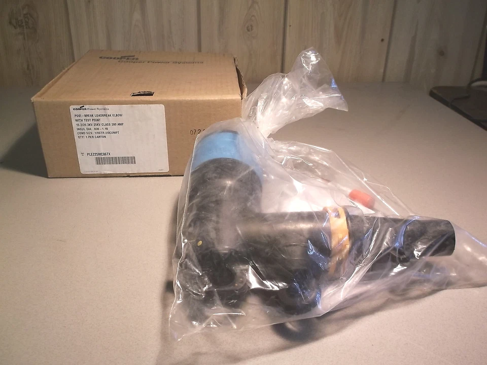 NEW COOPER POSI-BREAK LOADBREAK ELBOW W/ TEST POINT PLE225MC06TX FREE SHIPPING - Image 1 of 1