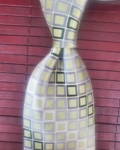 PERRY ELLIS PORTFOLIO NECK TIE 100% SILK MEN'S TIE HAND MADE CLASSIC GREEN EUC - Picture 1 of 11