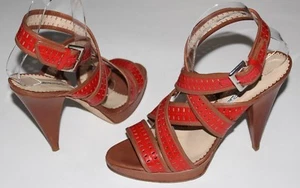 Sandalia Oscar de la Renta 8.5 Rojo Naranja Tostado Correa Cuero 4.5" Tacón .7 Plataforma  - Imagen 1 de 10