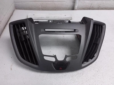Ford Transit350 2017 radio central tablero bisel negro con doble ventilación de aire OEM  Foto 1 de 4
