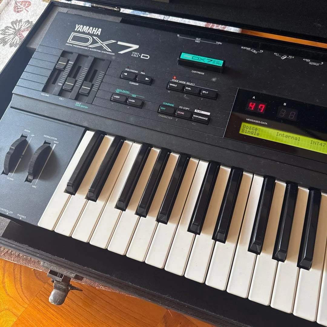 Yamaha DX7 Pro Audio Synthesizers for sale | eBay
