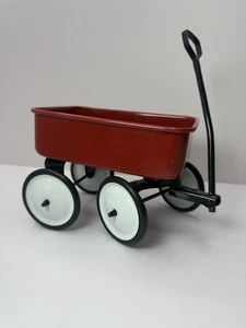 Miniatur kleiner roter Metallwagen 6,5" Pflanzgefäß Dekor von Teleflora - Bild 1 von 10