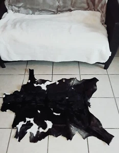 Goat hide Rug Hair-on Area Rug Size 44"x28" Animal Leather Goat Skin - Picture 1 of 9