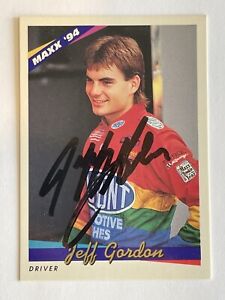 1994 MAXX Jeff Gordon #24 Autographed NASCAR Card