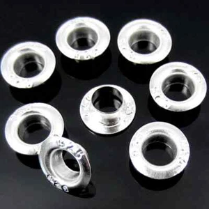 200 pz Argento Placcato Occhielli perline Misura foto 5 mm - Foto 1 di 4