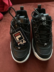 NEW KID'S FILA BLACK AND WHITE SIZE 2 3FM-00747-013 - Picture 1 of 5
