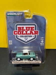 1/64 GREENLIGHT BLUE COLLAR 1965 INTERNATIONAL HARVESTER SCOUT HALF CAB PICKUP - Picture 1 of 1