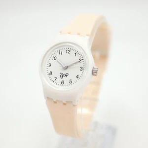 The Gap Womens Youth Watch 25mm Mono White Silicone w New Battery - Picture 1 of 14