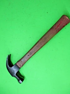vintage Plumb 13-oz.  octagon curved  claw hammer - Picture 1 of 10