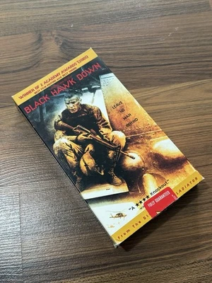 Black Hawk Down (VHS, 2002) Josh Harnett Ewan McGregor Tested Working - Image 1 of 4