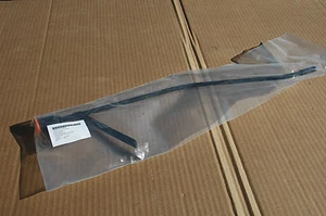 Filler Neck, engine Oil/HMMWV, 2590-01-475-3438 - Picture 1 of 1