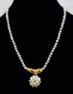 18 mm Runde Kugel Weiße Perle Anhänger Halskette für Damen mit 5-6 mm Perlenkette - Bild 1 von 10