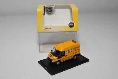 B8 1:76 OXFORD 76FT027 FORD TRANSIT SWB MEDIUM JCB NUOVO CON SCATOLA - Immagine 1 di 4