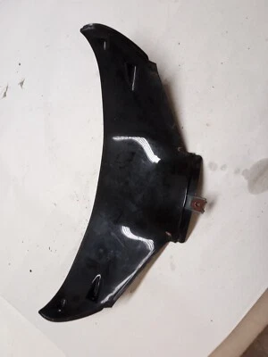 Hyosung GT250R 上部斗篷下中心 适合 2001 - 2009 — 第 1/2 张图片