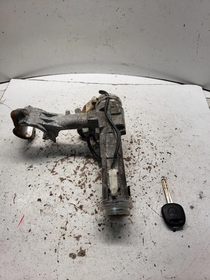 Interruptor de encendido de encendido convencional compatible con 03-20 4 RUNNER 1395332 Foto 1 de 4