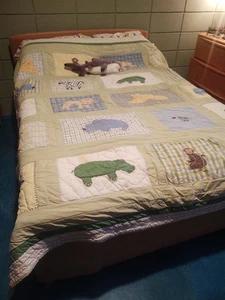 POTTERY BARN KIDS Zoo STEPPDECKE VOLLE GRÖSSE 80"X 82" Affen Elefanten - Bild 1 von 7
