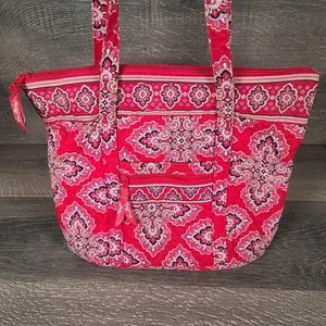 Vera Bradley Tote Bag Women's Paisley Quilted Shoulder Purse Floral Red - Picture 1 of 12