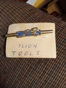 Vintage Blue Enamel PLION Tools Lion Vise Grip Plier Tie Clip Tie Bar Tack Clasp - Picture 1 of 3