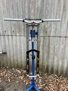 Pace RC150 Monster Forks With X Lite Stem And Bar Brace - Picture 1 of 14