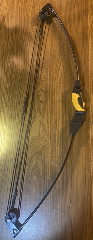 Arco e flecha composto Barnett Lil Banshee Youth 34"" preto - Imagem 1 de 4