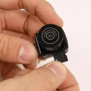 Mini fotocamera portatile HD 640*480 piccola videocamera auto sport all'aperto DV R0Y7 - Foto 1 di 11
