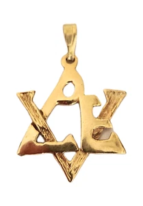 14K Gold Star of David / Jewish Star Pendant  LOVE Interwind 1.59g - 22mmH #32 - Picture 1 of 1