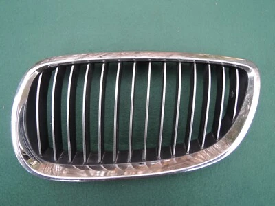 2009-2012 BMW 328i COUPE E92 Left Front GRILLE Driver's Side - Изображение 1 из 4