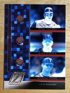 2005 Zenith Mozaics #4 Mark Teixeira/Hank Blalock/Michael Young - Foto 1 di 2