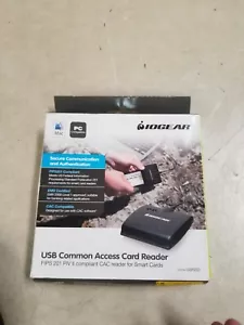 IOGear GSR202 USB Smart Card Access Reader in Black - Picture 1 of 3