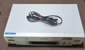 Panasonic NV-SV100 Video Cassette Recorder Digital TBC S-VHS ET TOP ++ - Bild 1 von 9