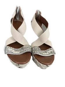 Donald J Pliner Women’s Zip Back Beaded Wedge Sandal Size 10 - Picture 1 of 4
