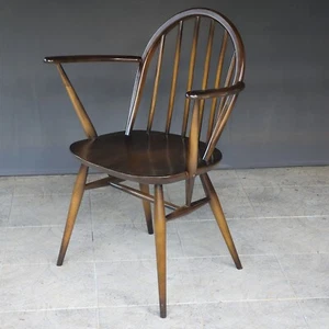Vintage Ercol Windsor Armchair, British Mid-century Design. - Picture 1 of 6