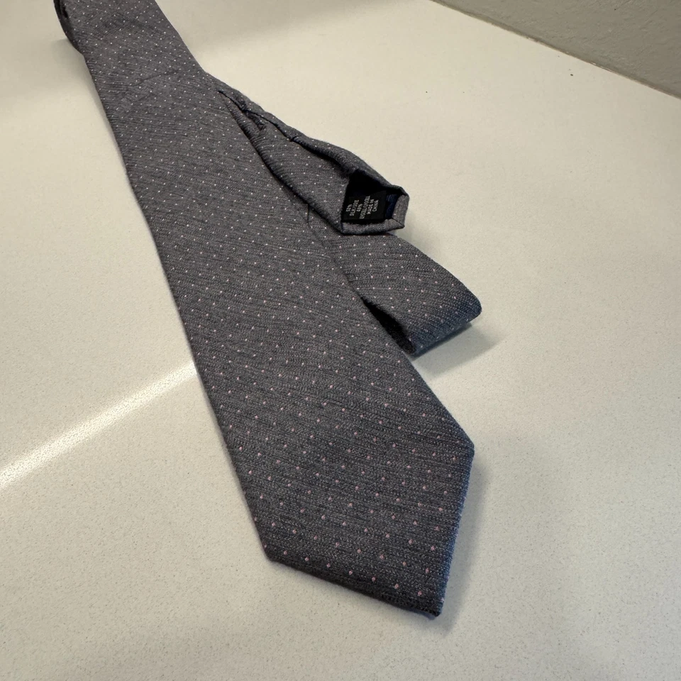 Corbata Michael Kors Para Hombre Gris Rosa Polkadot Corbata Negocios Informal Mezcla de Seda Foto 1 de 4