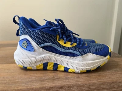 Under Armour Curry 3Z 24 basketball shoes Boys Size 5.5Y Blue White Yellow GSW - Image 1 of 4