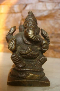ANTIGUA Estatua de Ganesha de bronce tallado a mano Ganesh India dios elefante hindú - Imagen 1 de 12