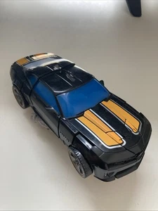 Transformers DOTM Human Alliance Stealth Bumblebee, schneller und kostenloser Versand - Bild 1 von 4