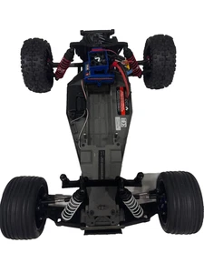 Traxxas Rustler with Velineon VXL-3s Brushless RTR - Picture 1 of 5