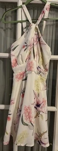 Lulu’s Floral Skater Design Size XS - Picture 1 of 9