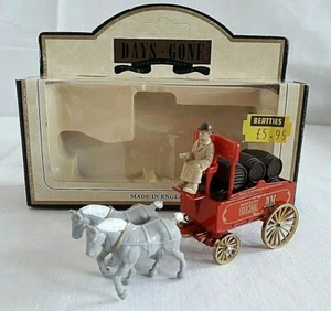 LLEDO DAYS GONE HORSE DRAWN BREWERS DRAY MCMULLEN ORIGINAL AK BEER BOXED - Picture 1 of 3